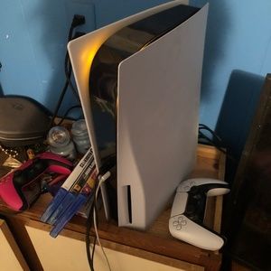 PlayStation 5  disc version with 2 controllers